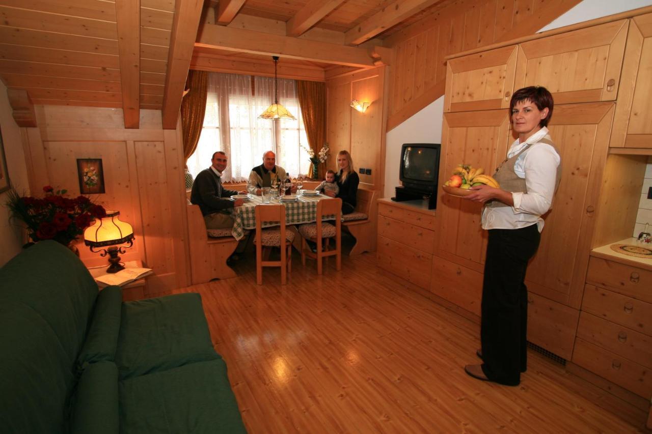 Residence Holiday Pozza di Fassa Exteriér fotografie