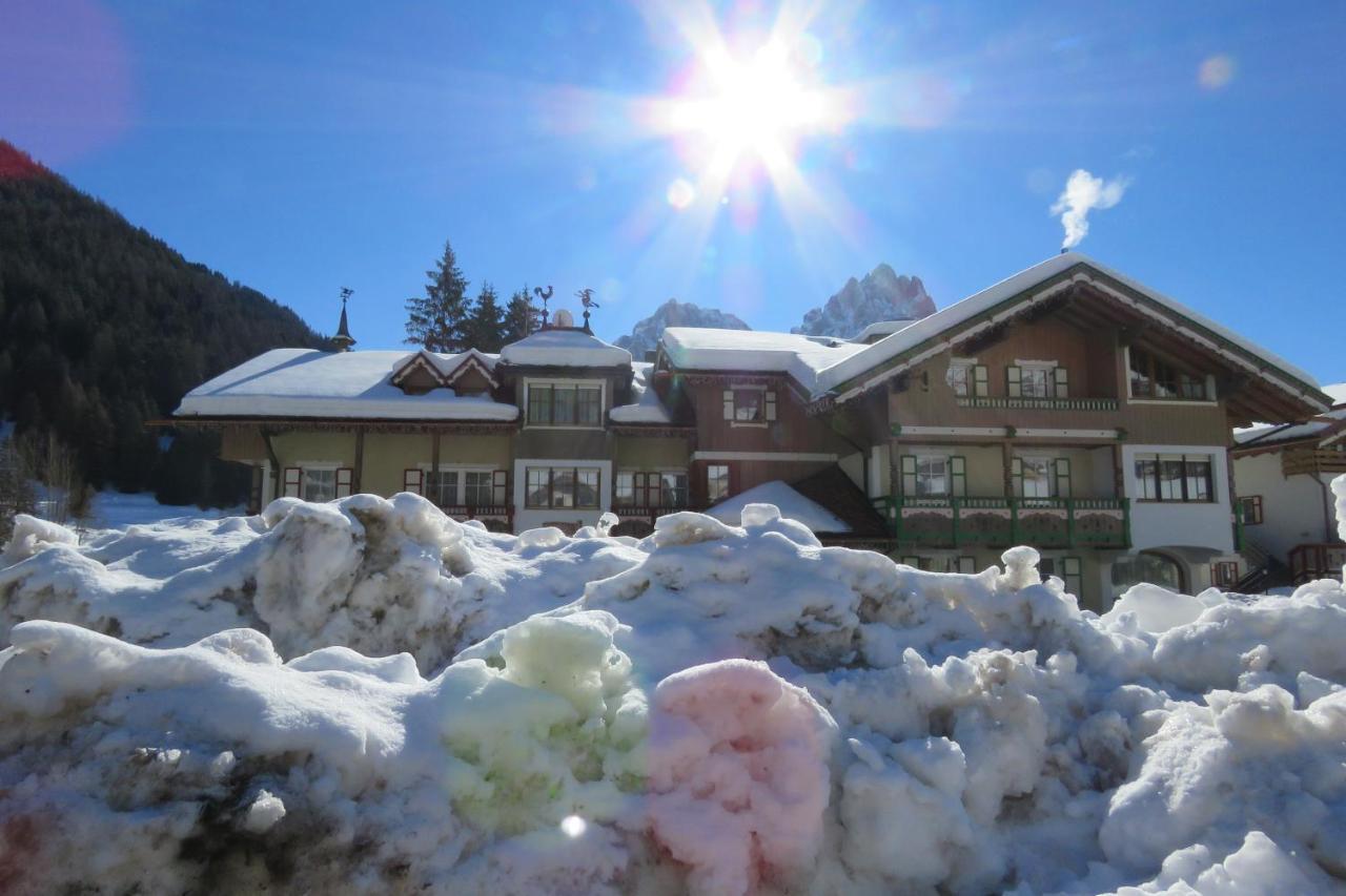 Residence Holiday Pozza di Fassa Exteriér fotografie