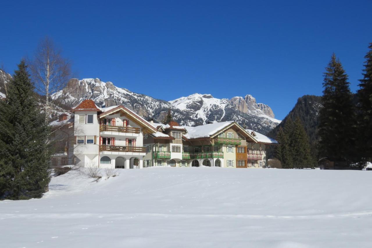 Residence Holiday Pozza di Fassa Exteriér fotografie